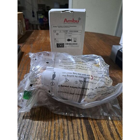 New Ambu Spur II Pediatric Infant Baby Resuscitator Pediatric Ambu Bag And Mask - Picture 4 of 6